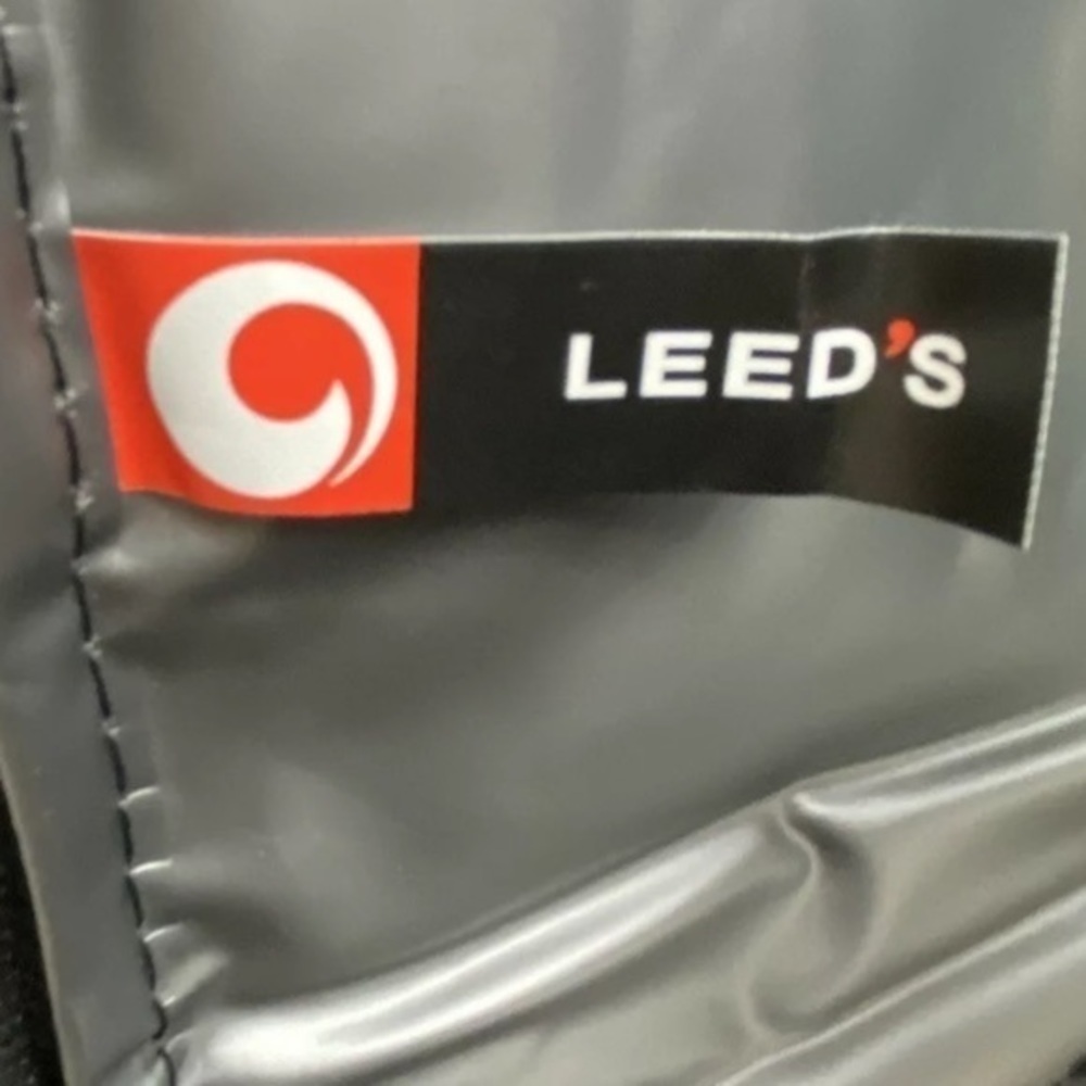 LUNCHPACK | New Leeds Insulated Zip Close Lunch-bag, Speakers, Adjustable Strap - Picture 9 of 14
